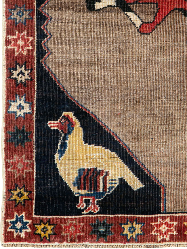 Vintage Persian Shiraz Pictorial Rug, No.25214 - Gss