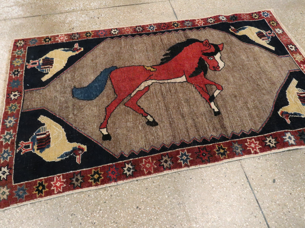 Vintage Persian Shiraz Pictorial Rug, No.25214 - Gss