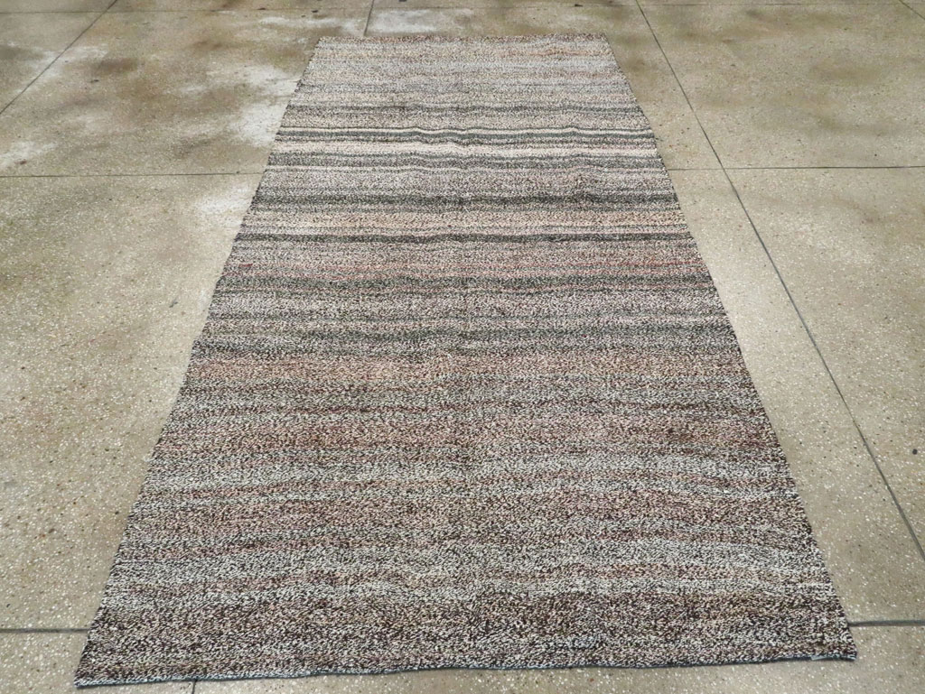 Vintage Persian Flatweave Kilim Gallery Rug, No.25247 - Gss