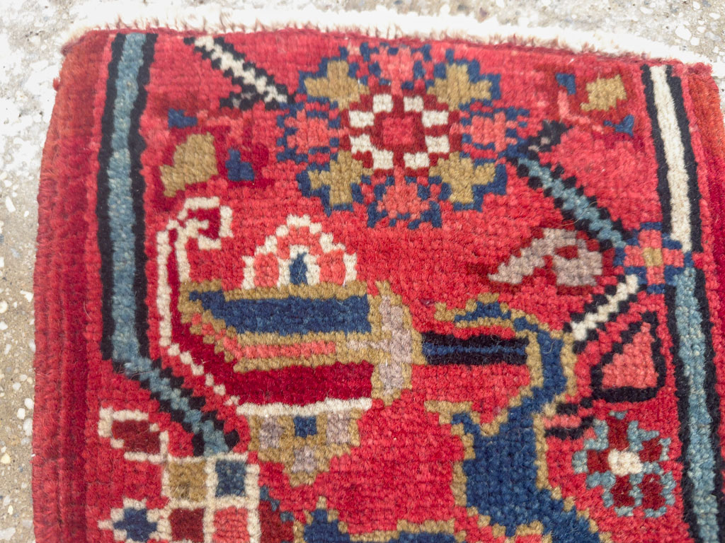 Vintage Persian Heriz Square Throw Rug, No.25250 - Gss