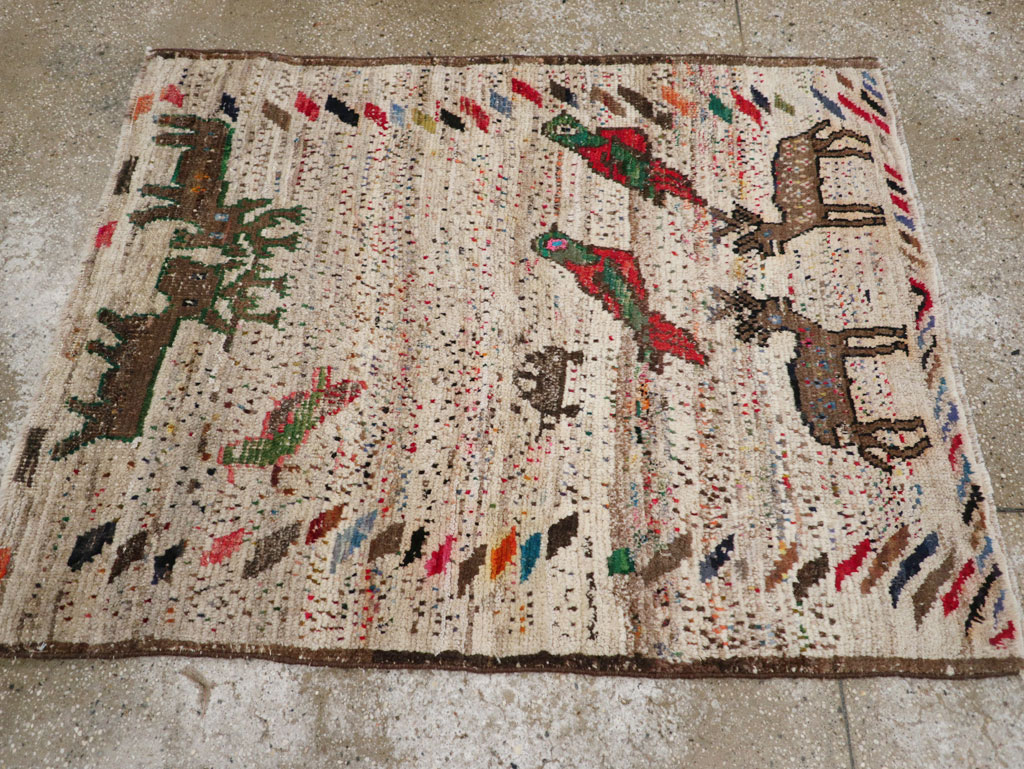 Vintage Persian Gabbeh Rug, No.25255 - Gss