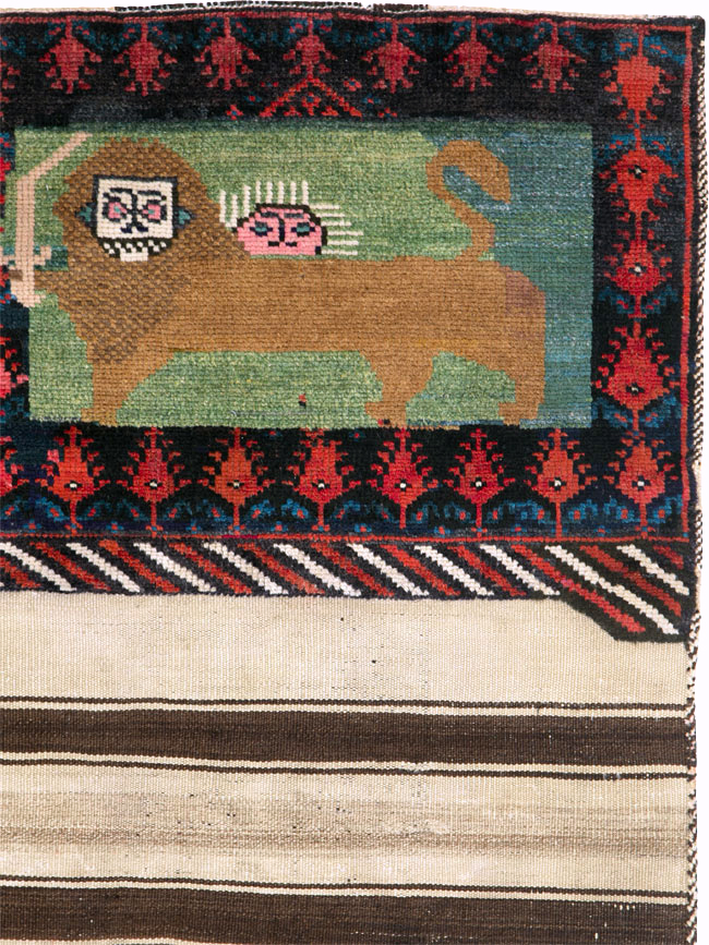 Vintage Persian Bakhtiari Pictorial Rug, No.25259 - Gss