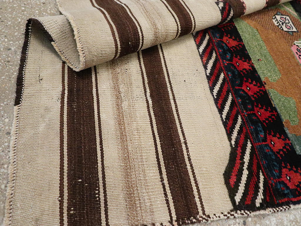 Vintage Persian Bakhtiari Pictorial Rug, No.25259 - Gss