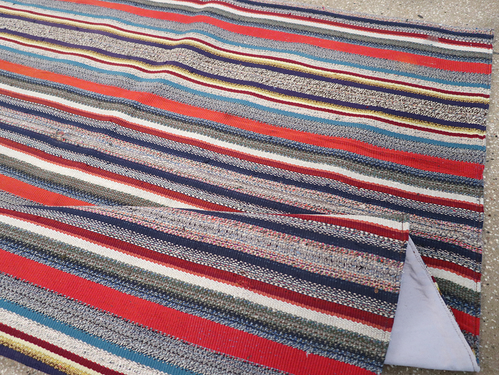 Vintage Persian Flatweave Kilim Accent Rug, No.25268 - Gss