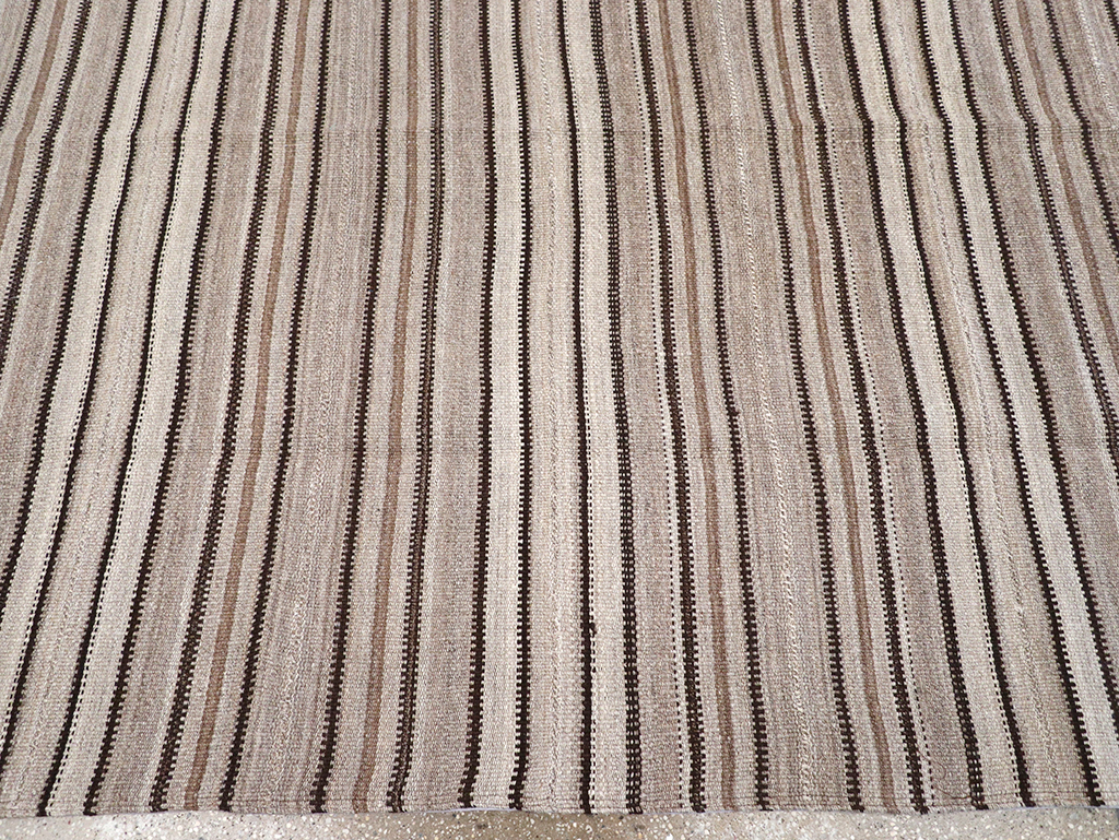 Vintage Persian Flatweave Kilim Room Size Carpet, No.25272 - Gss