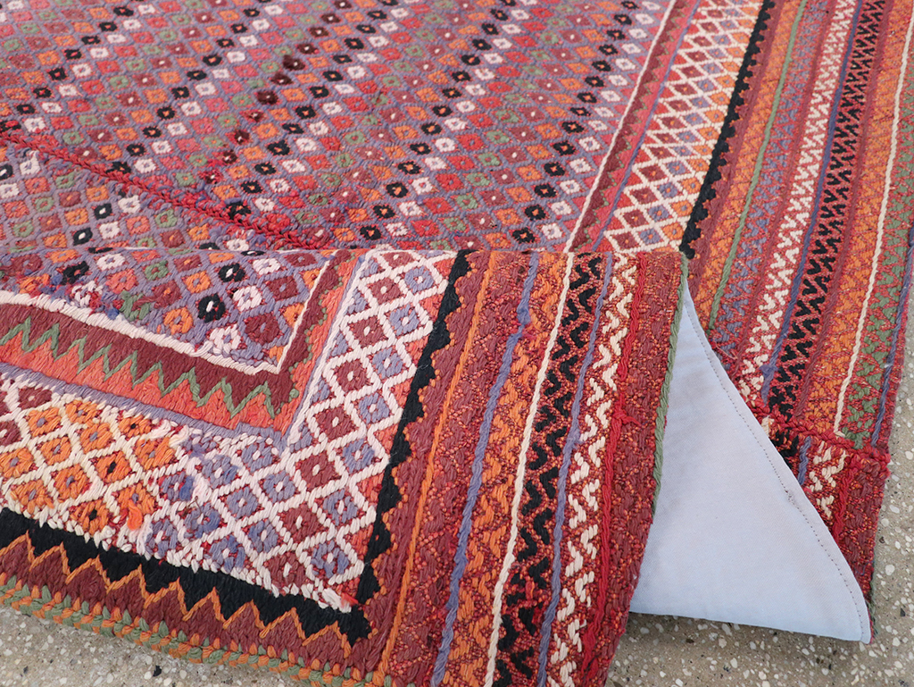 Vintage Persian Flatweave Kilim Accent Rug, No.25273 - Gss