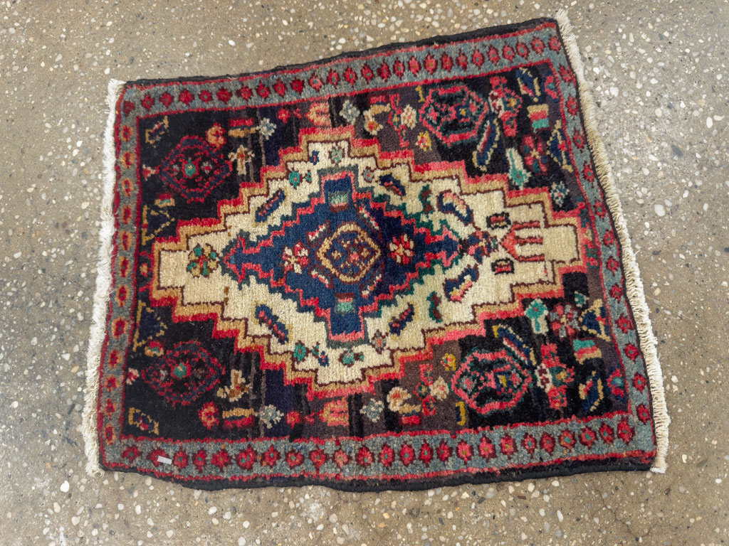 Vintage Persian Senneh Square Throw Rug, No.25276 - Gss