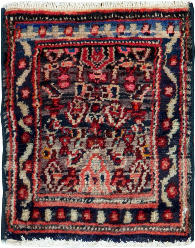 Vintage Persian Senneh Throw Rug, No.25277 - Gss