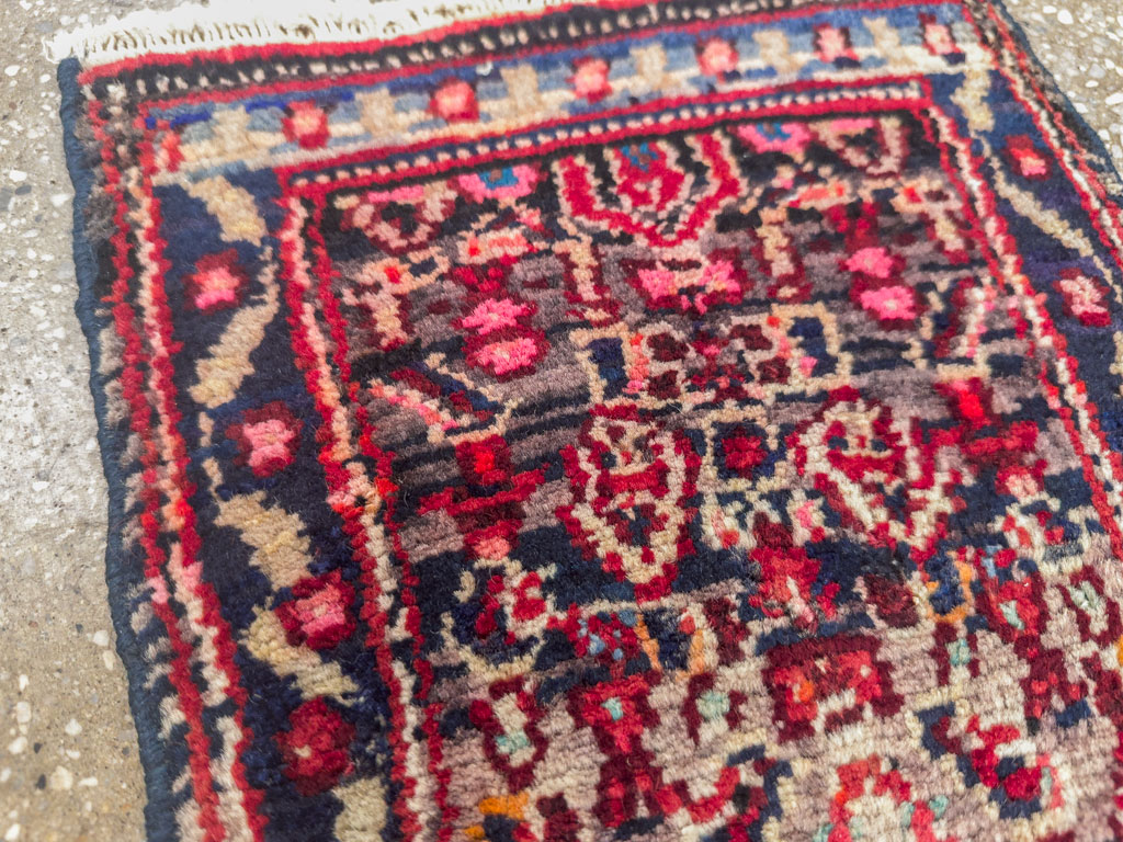 Vintage Persian Senneh Throw Rug, No.25277 - Gss