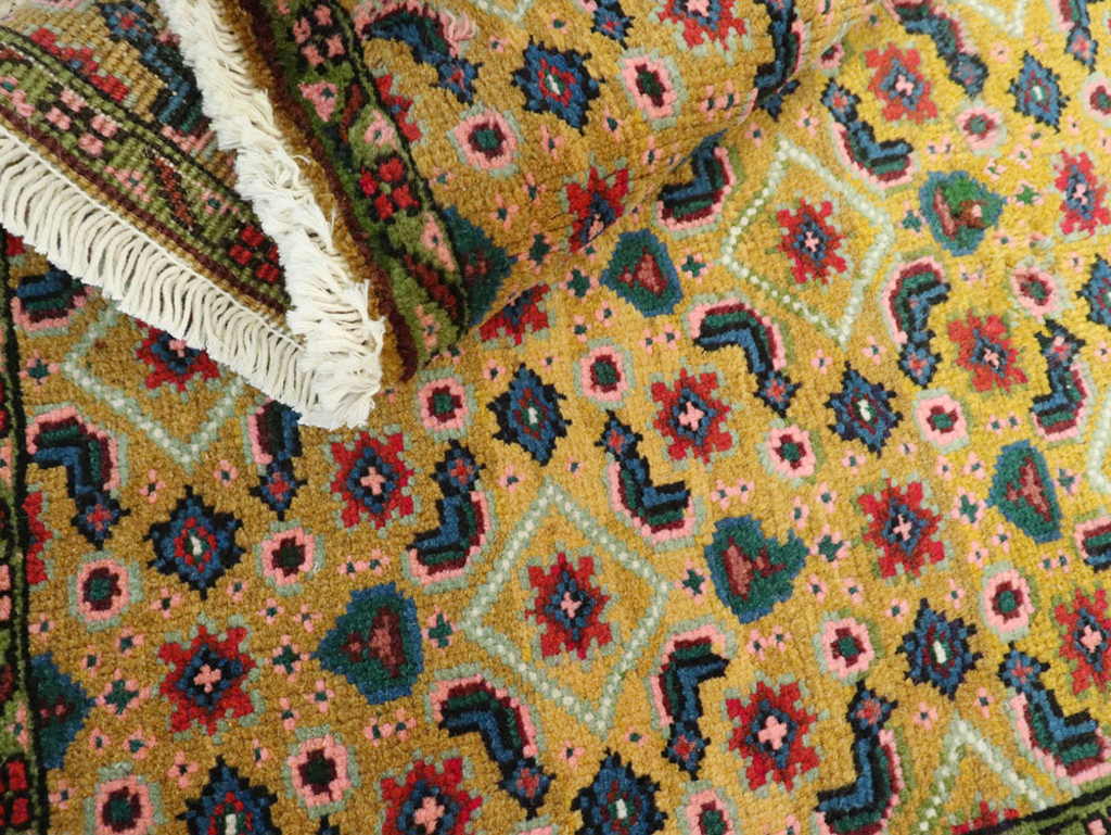 Vintage Persian Mahal Rug, No.25296 - Gss