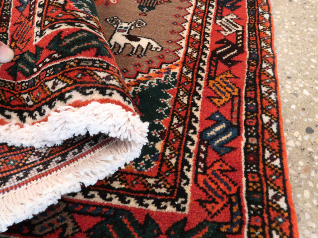 Vintage Persian Shiraz Pictorial Rug, No.25297 - Gss