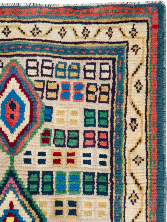 Vintage Persian Gabbeh Rug, No.25322 - Gss