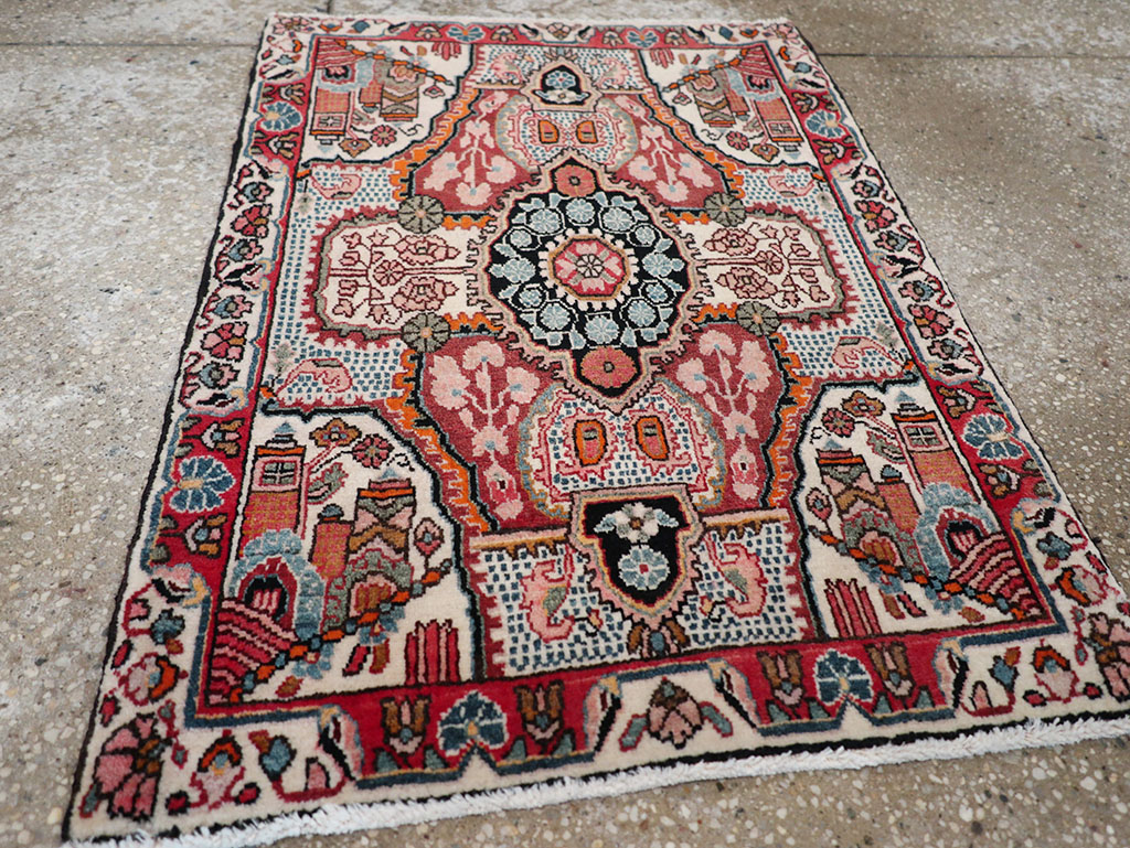 Vintage Persian Sarouk Rug, No.25325 - Gss