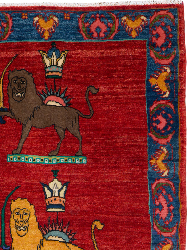 Vintage Persian Qashqai Pictorial Rug, No.25326 - Gss