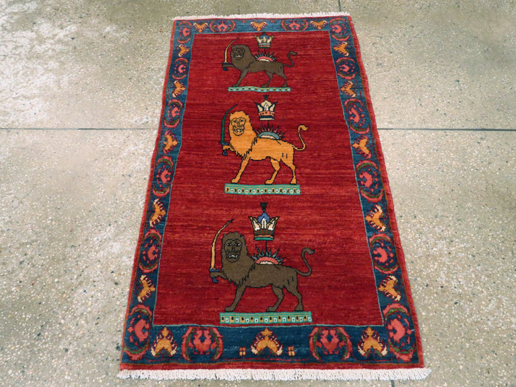 Vintage Persian Qashqai Pictorial Rug, No.25326 - Gss