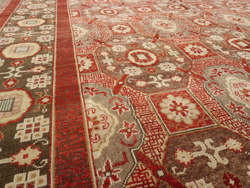 Contemporary Large Egyptian Carpet in the Khotan Style, No.25452 - Gss