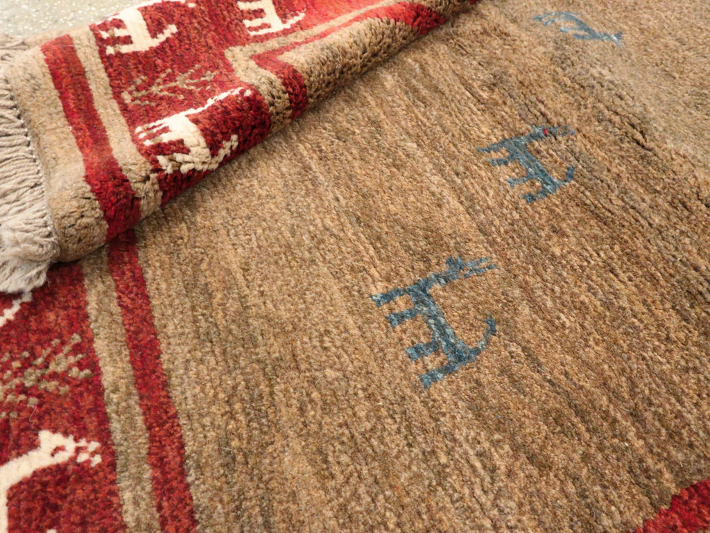 Vintage Persian Gabbeh Rug, No.25475 - Gss