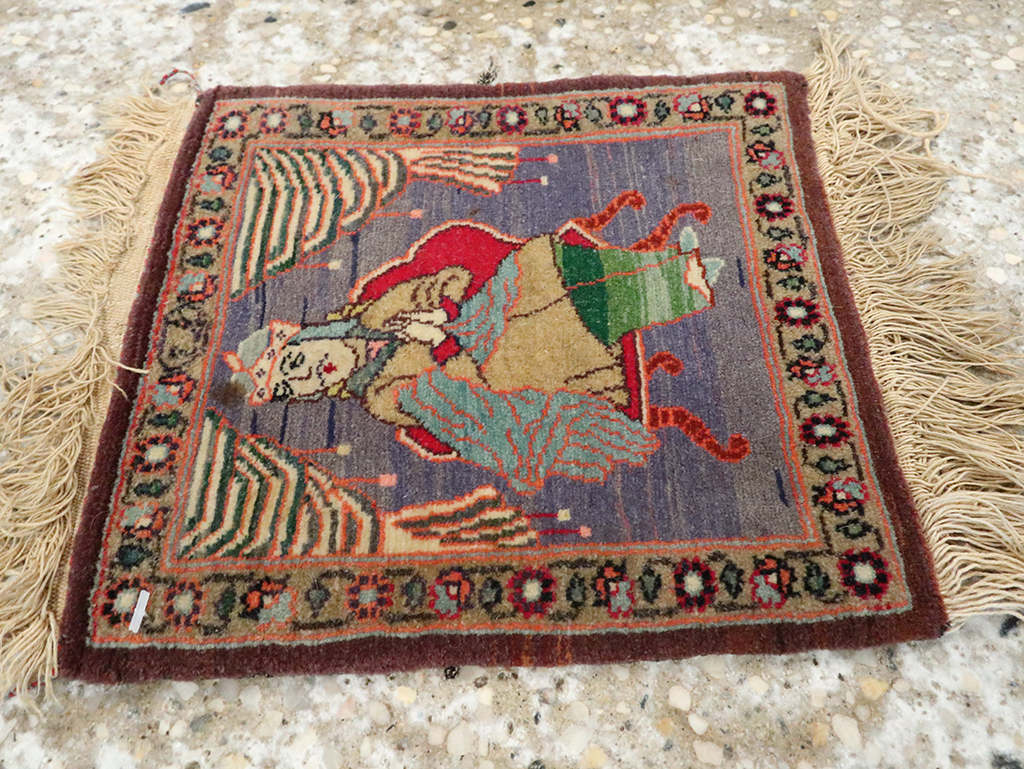 Vintage Persian Tabriz Pictorial Rug, No.25478 - Gss