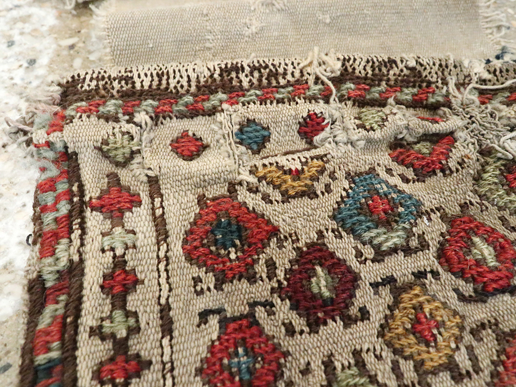 Antique Central Asian Soumak Saddlebag, No.25480 - Gss