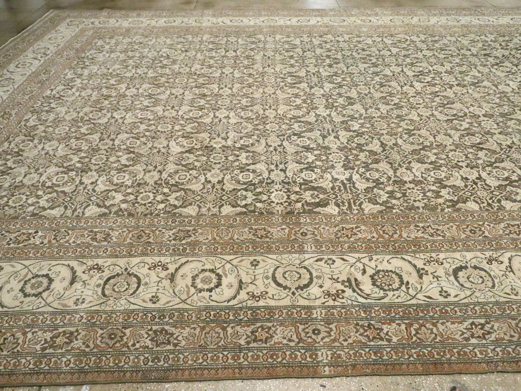 Antique Persian Tabriz Carpet, No.25490 - Gss