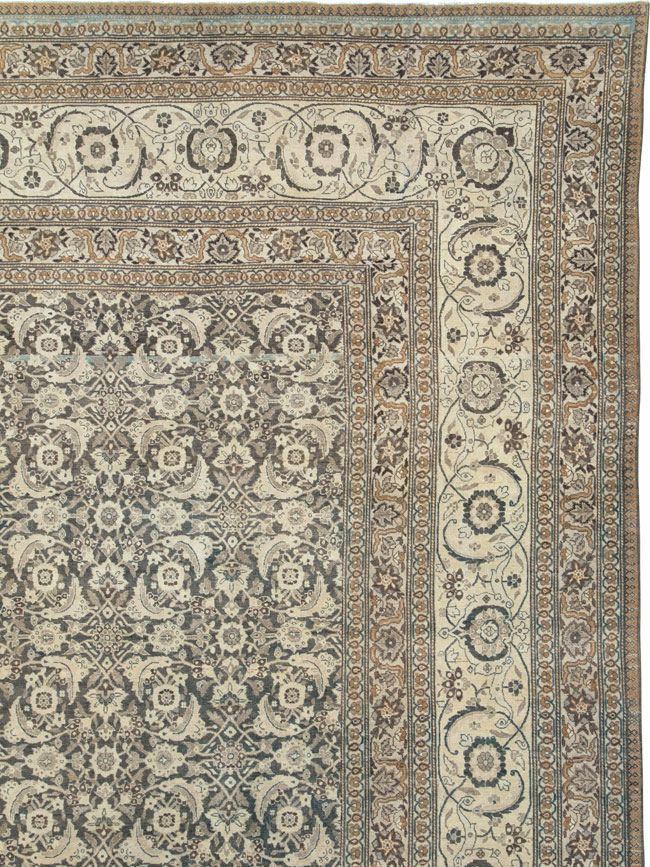 Antique Persian Tabriz Carpet, No.25490 - Gss
