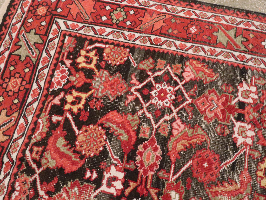 Antique Persian Mahal Rug, No.25548 - Gss