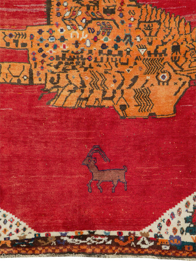 Vintage Persian Shiraz Pictorial Rug, No.25549 - Gss