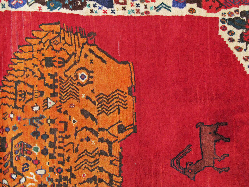 Vintage Persian Shiraz Pictorial Rug, No.25549 - Gss