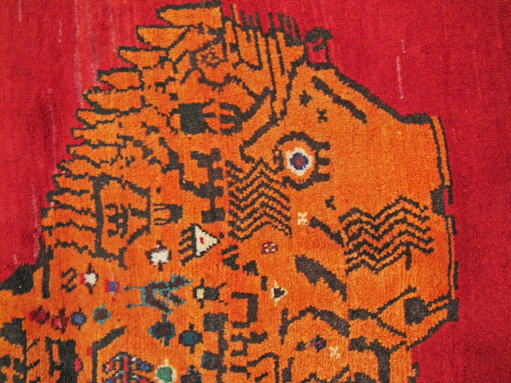 Vintage Persian Shiraz Pictorial Rug, No.25549 - Gss