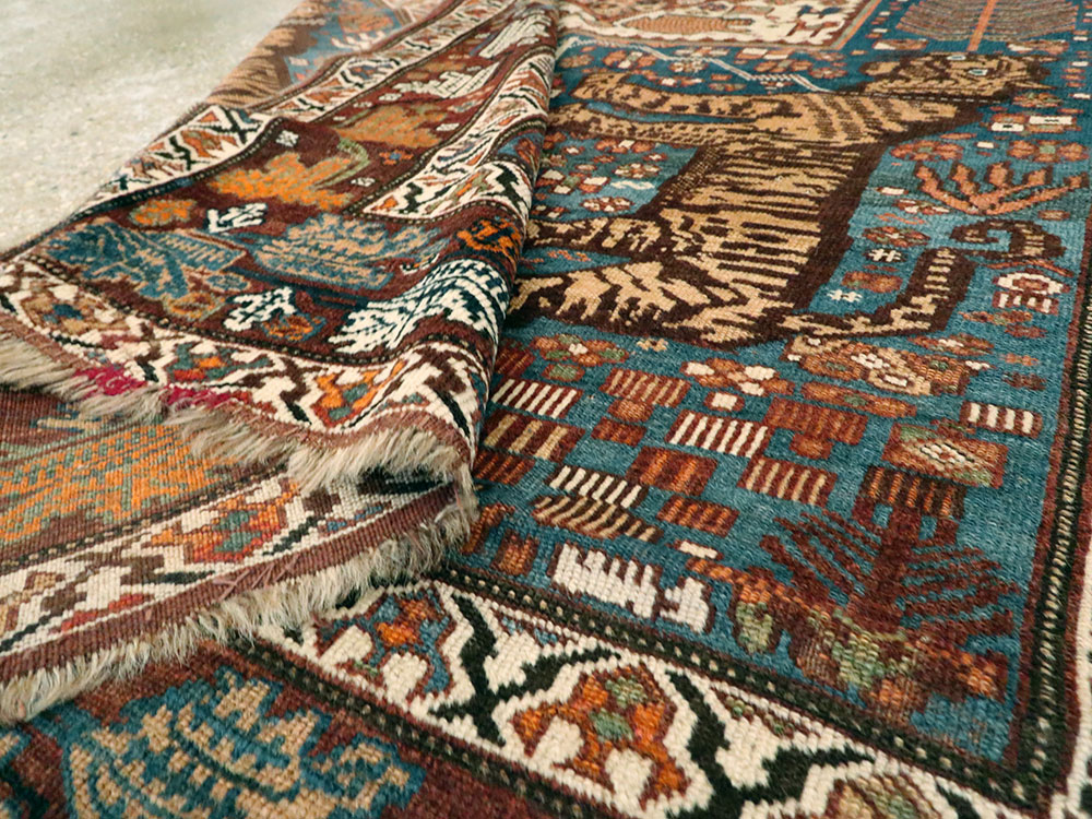 Antique Persian Qashqai Pictorial Rug, No.25570 - Gss