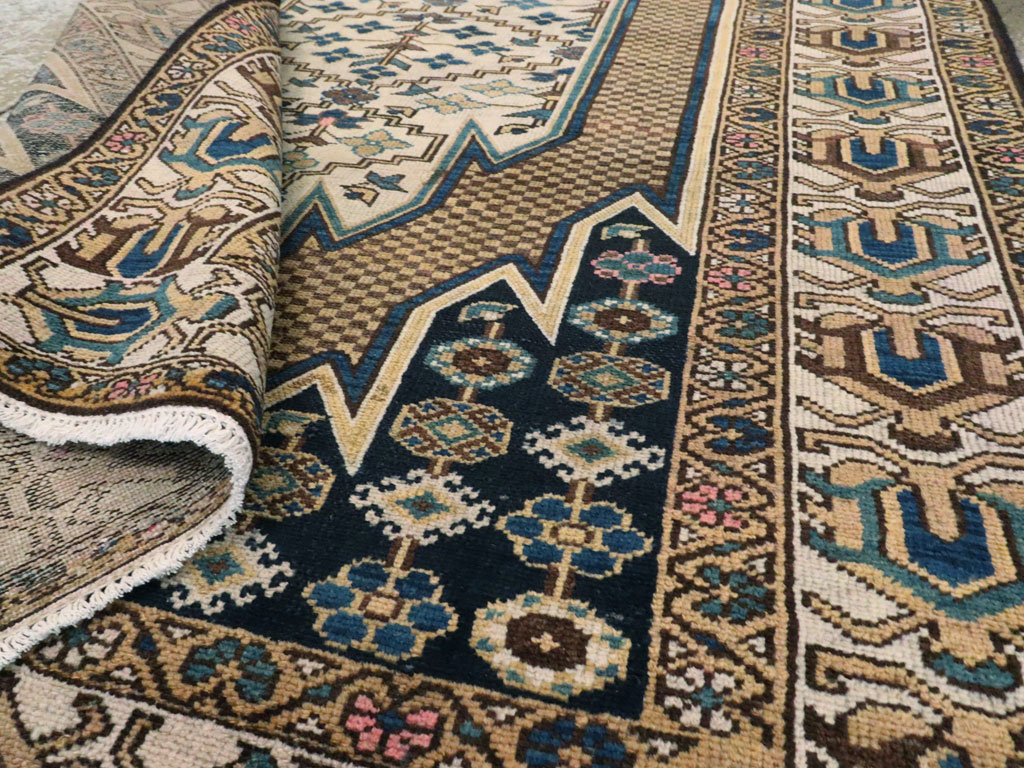 Antique Persian Malayer Rug, No.25585 - Gss