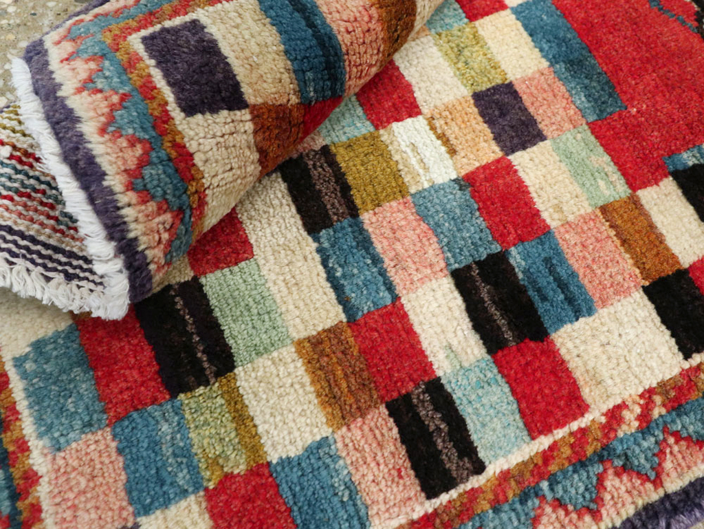 Vintage Pictorial Mahal Rug, No.25595 - Gss