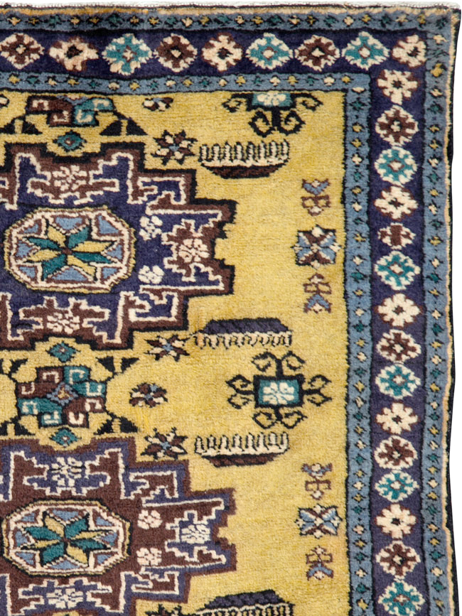 Vintage Tabriz Rug, No.25603 - Gss