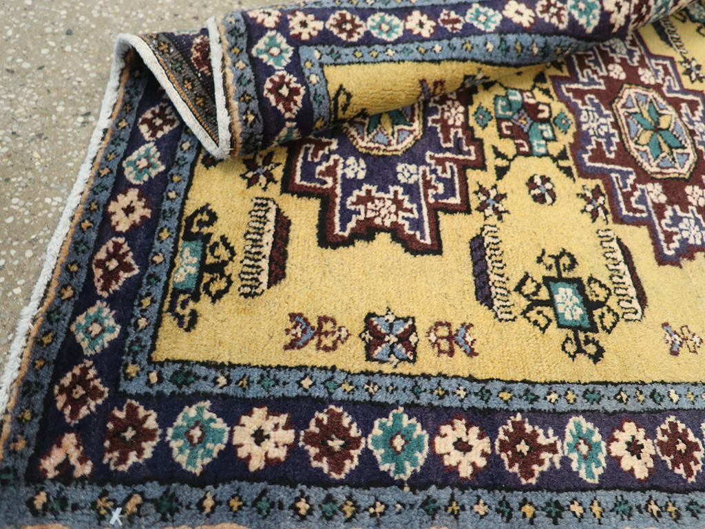 Vintage Tabriz Rug, No.25603 - Gss