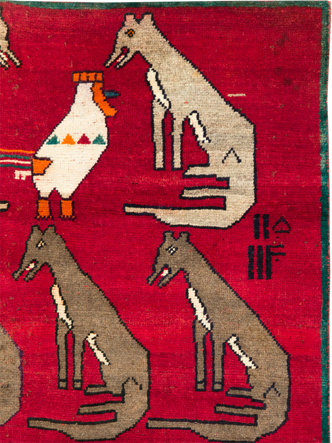 Vintage Persian Shiraz Pictorial Rug, No.25607 - Gss