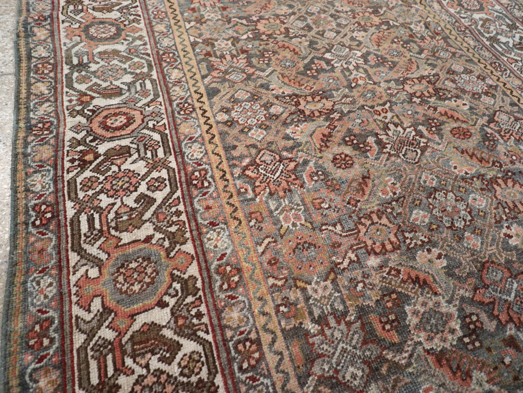 Antique Persian Mahal Gallery Carpet, No.25609 - Gss