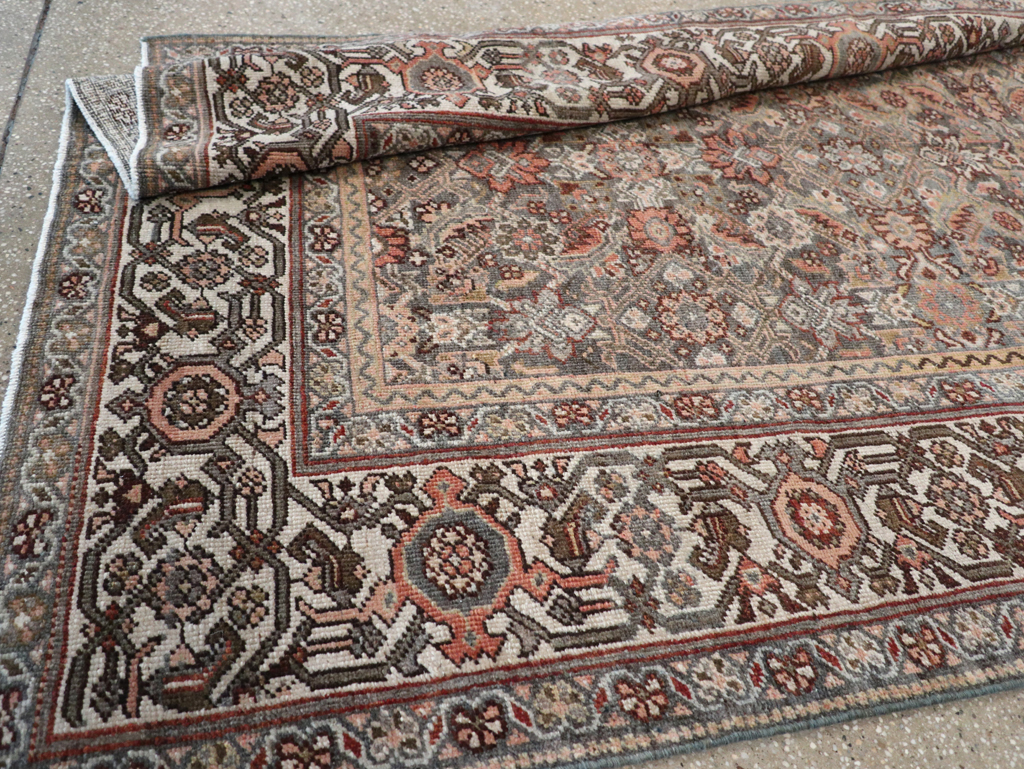 Antique Persian Mahal Gallery Carpet, No.25609 - Gss