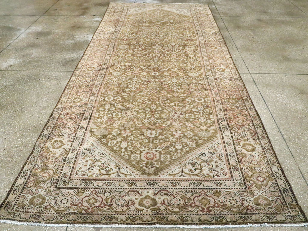Antique Persian Malayer Gallery Carpet, No.25667 - Gss