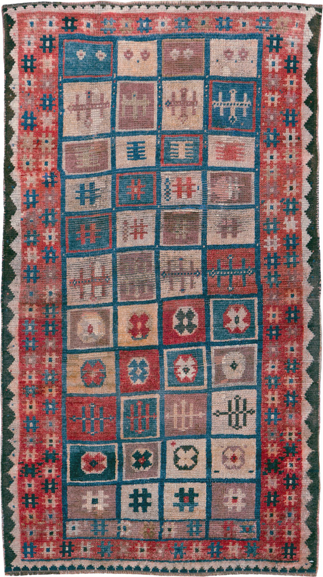 Vintage Persian Gabbeh Throw Rug, No.25693 - Gss