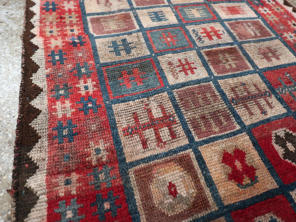 Vintage Persian Gabbeh Throw Rug, No.25693 - Gss