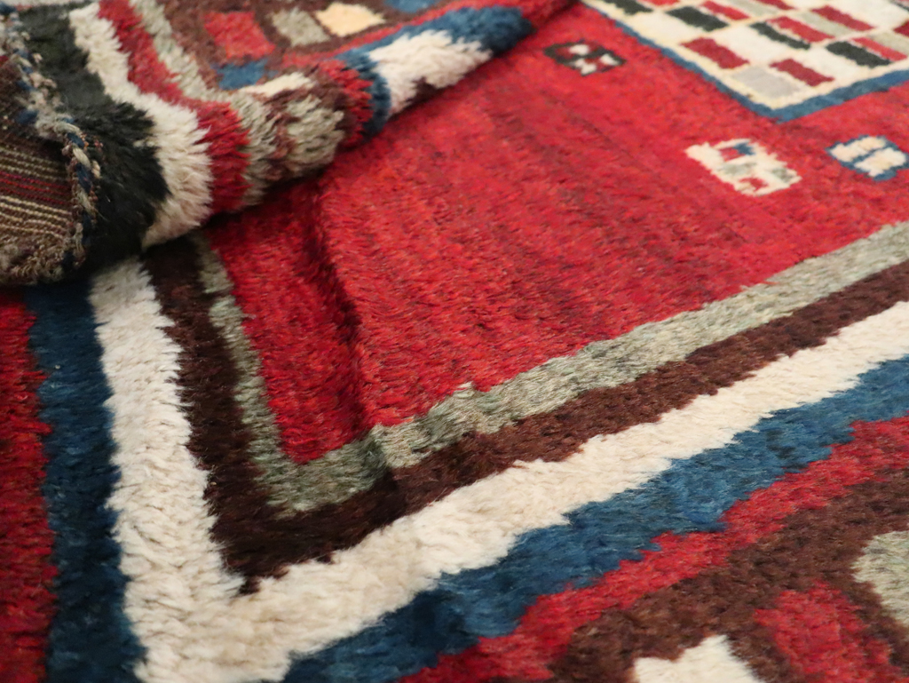 Vintage Persian Gabbeh Rug, No.25694 - Gss