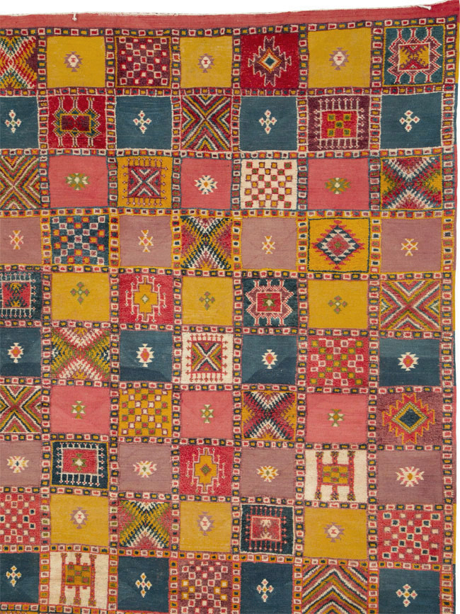 Vintage Moroccan Oversize Carpet, No.25717 - Gss