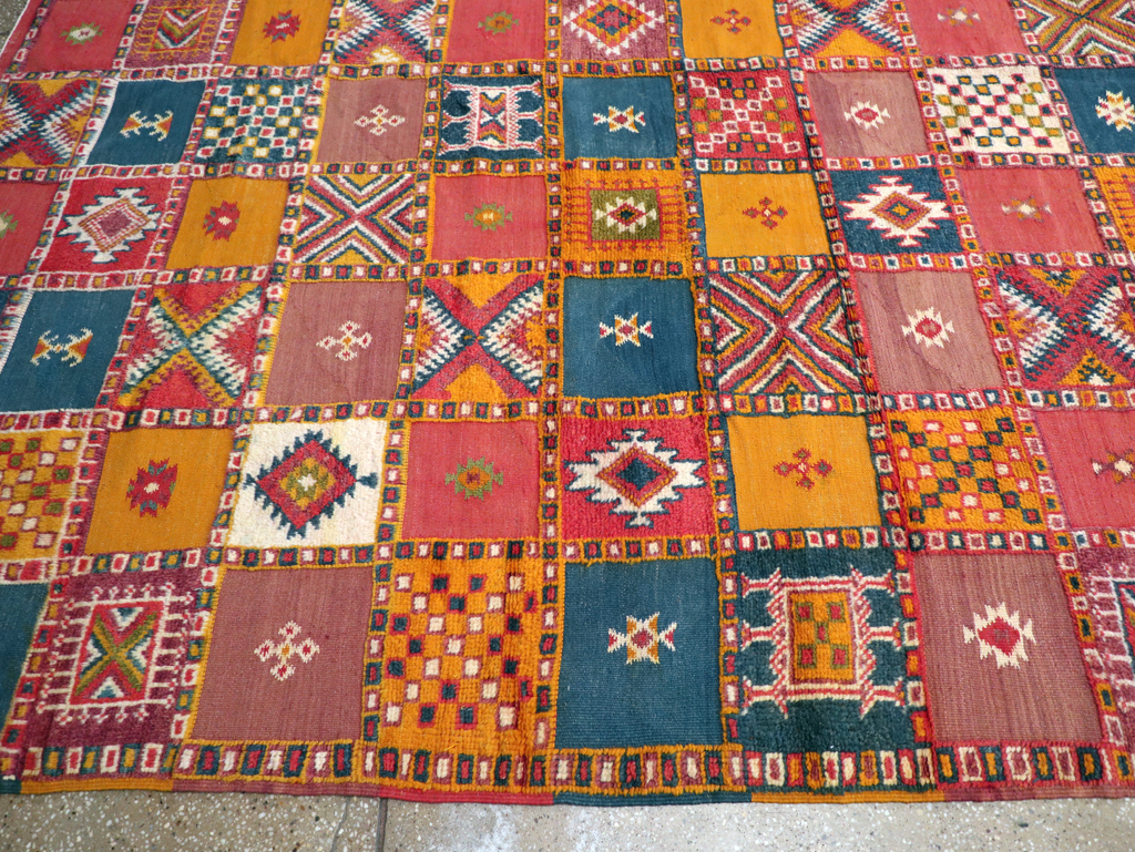 Vintage Moroccan Oversize Carpet, No.25717 - Gss