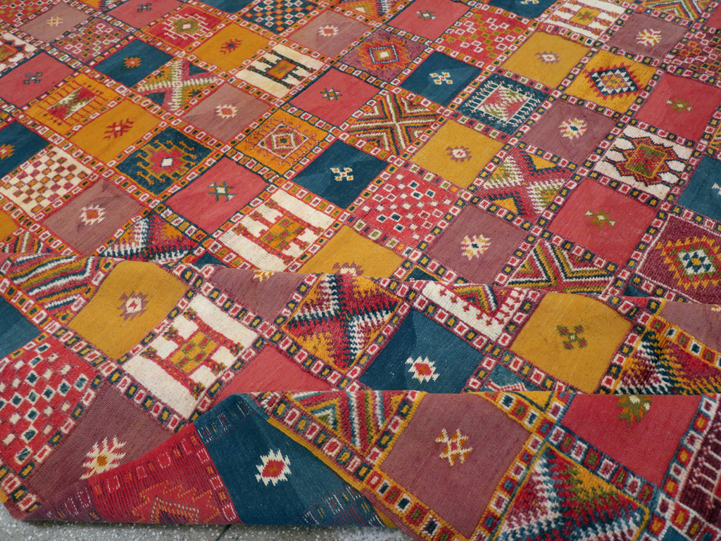 Vintage Moroccan Oversize Carpet, No.25717 - Gss