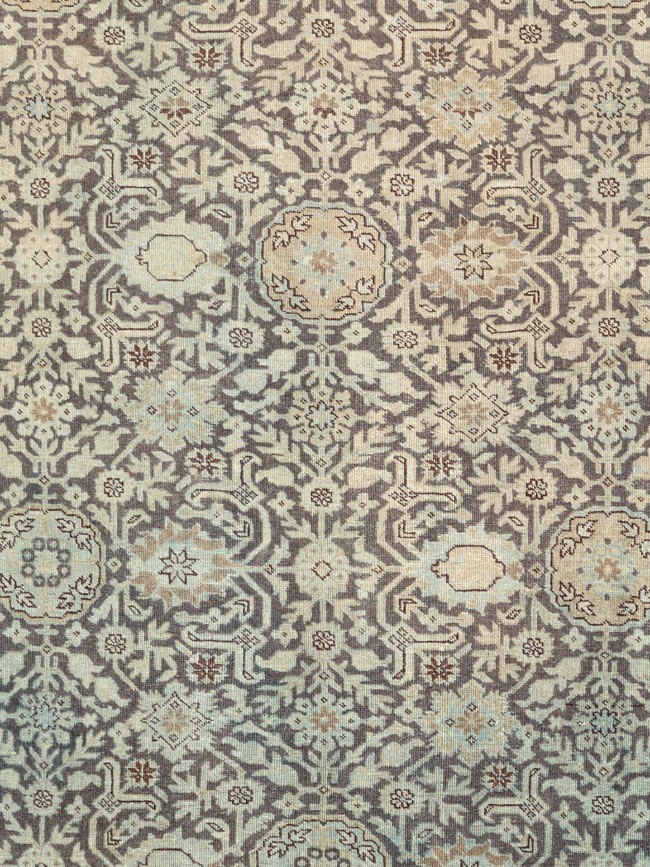 Antique Persian Tabriz Carpet, No.25834 - Gss