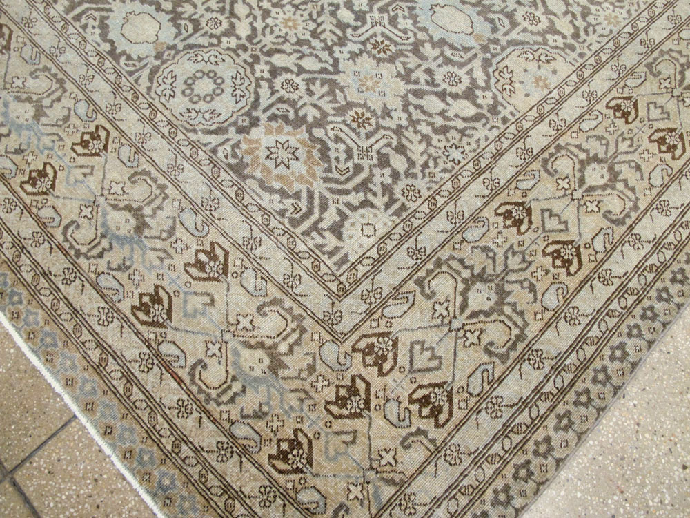 Antique Persian Tabriz Carpet, No.25834 - Gss