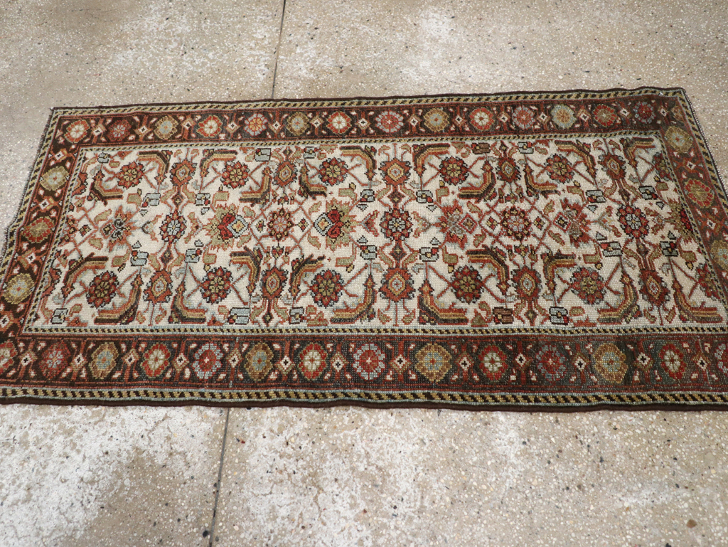 Vintage Persian Mahal Rug, No.25855 - Gss