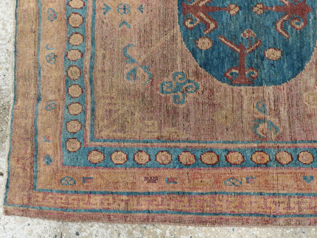 Antique East Turkestan Khotan Accent Rug, No.25862 - Gss