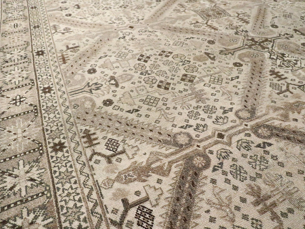 Vintage Persian Tabriz Accent Carpet, No.25866 - Gss