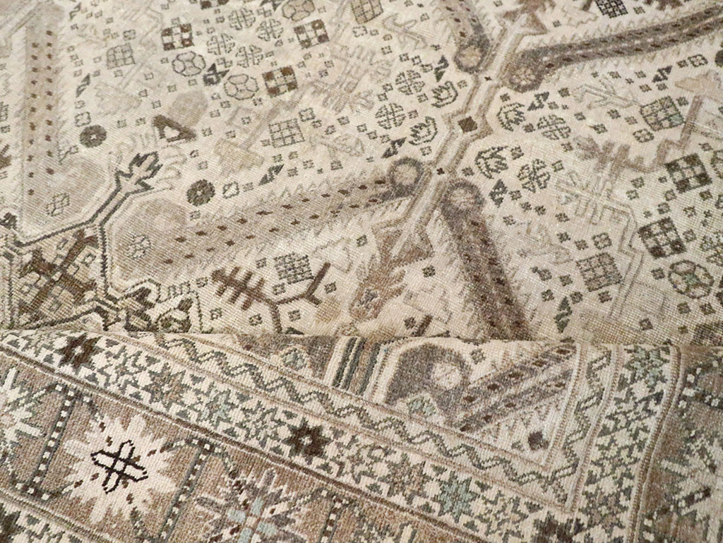 Vintage Persian Tabriz Accent Carpet, No.25866 - Gss